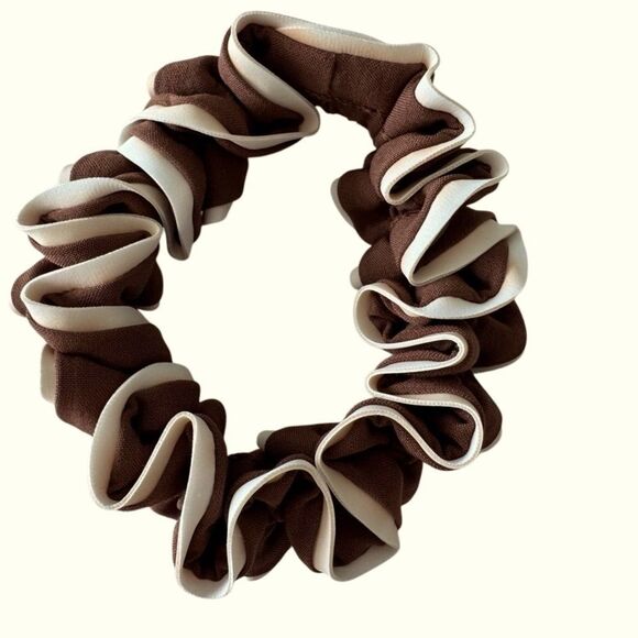 Lululemon Light Locks Scrunchie Skinny  Roasted - Picture 5 of 8